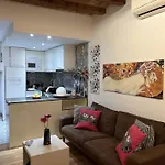 Blasco De Garay: Acogedor En El Corazon De Poble-sec *